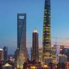 穿过四季的流水