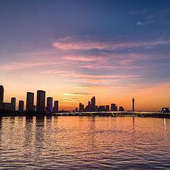 少年得志易翻船